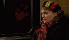 欧美蕾丝电影在线观看,在线观看的激情之旅