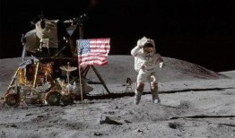 月球飞行员爆料视频,揭秘神秘月球飞行经历