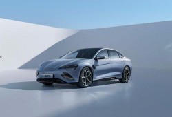 比亚迪海豹爆料事件视频,揭秘新车型背后的秘密与争议